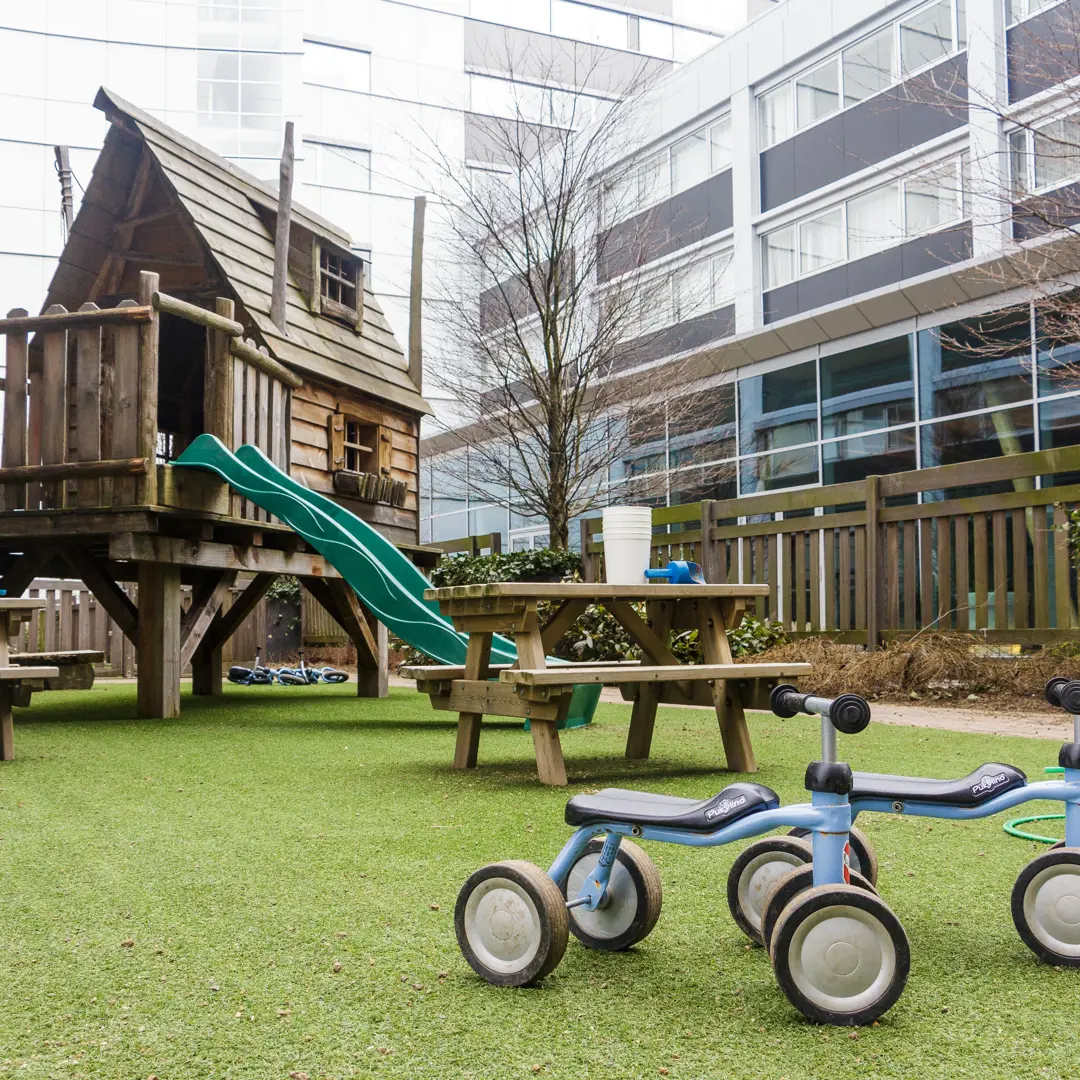 Speeltuin op kinderopvang CompaNanny Schiphol centrum Aalsmeer