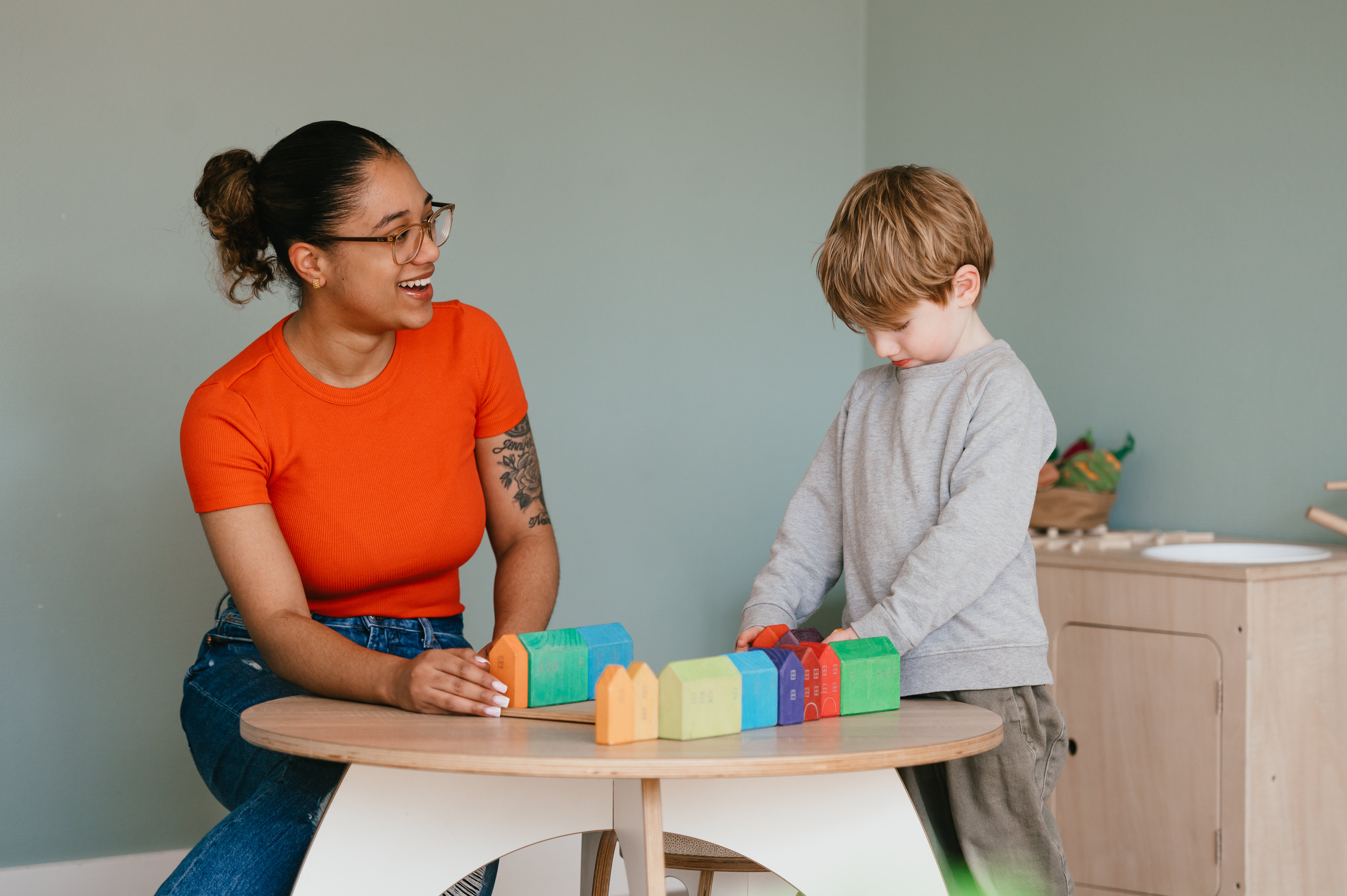 Werken Bij Compananny Pedagogisch Medewerker Bbl Of Bol In De Kinderopvang Dit Is Het Verschil